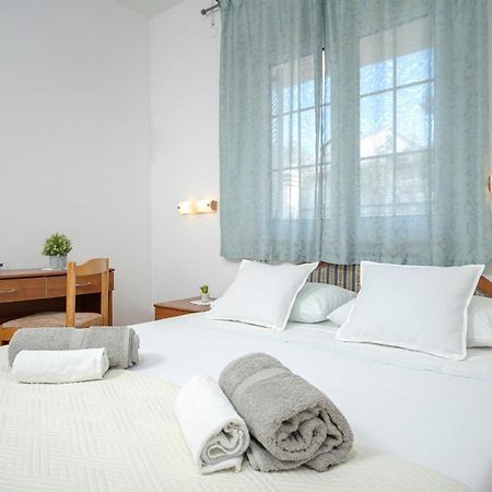 Apartment Nela Kalina Jelsa  Esterno foto