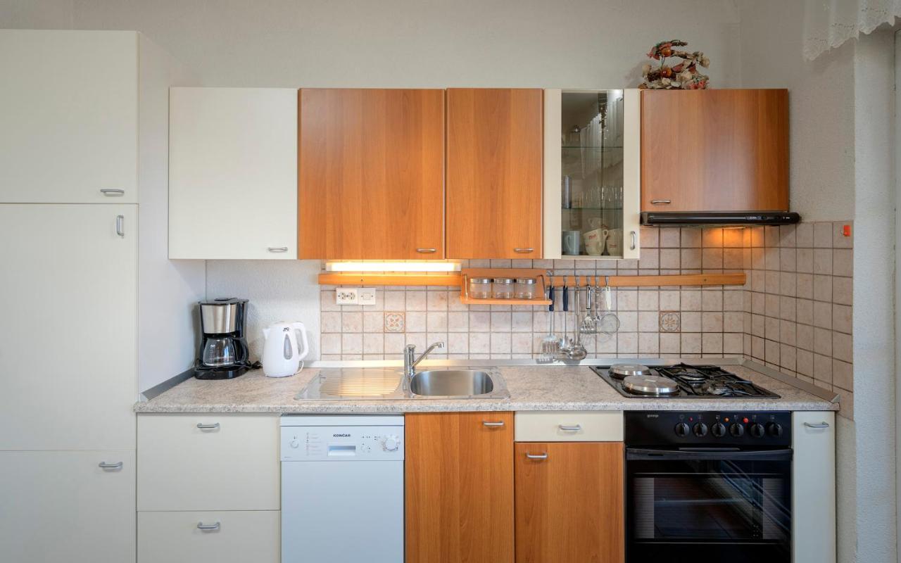 Apartment Nela Kalina Jelsa  Esterno foto